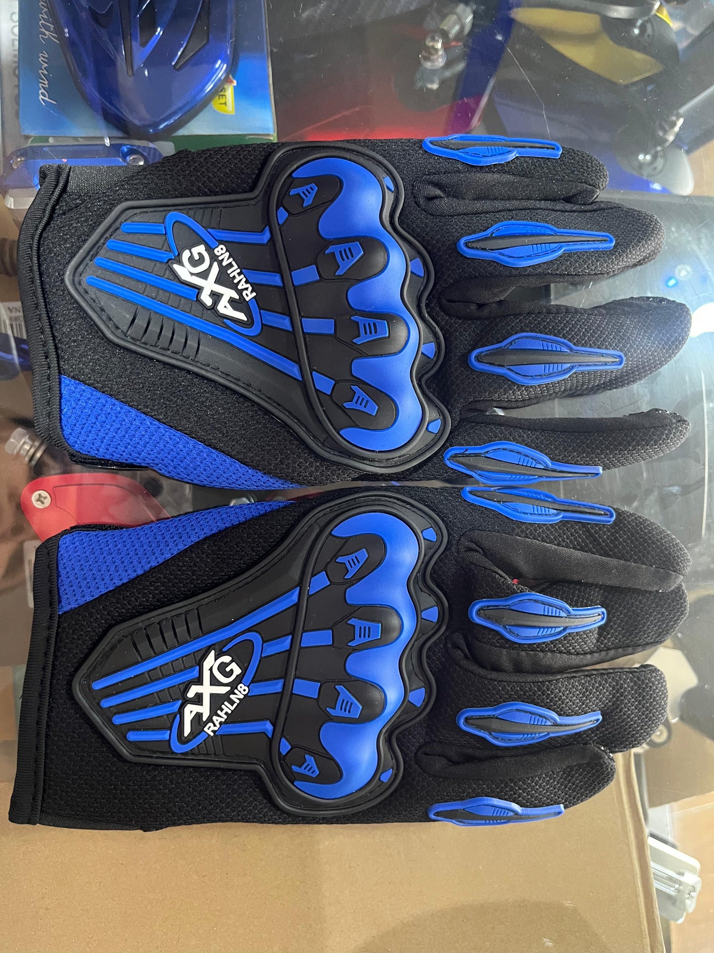 Guantes deportivos