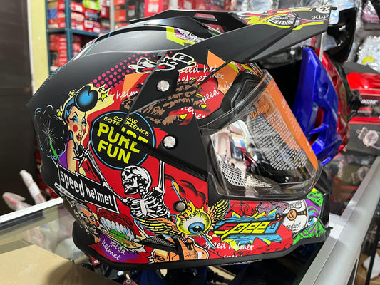 Casco deportivo (Graffiti)
